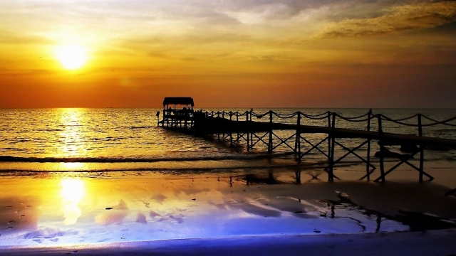 暑假未成年人只能周五六日打游戏，限玩1小时！